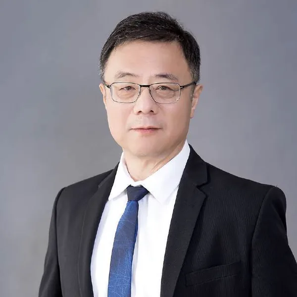 李左峰官方资料照片