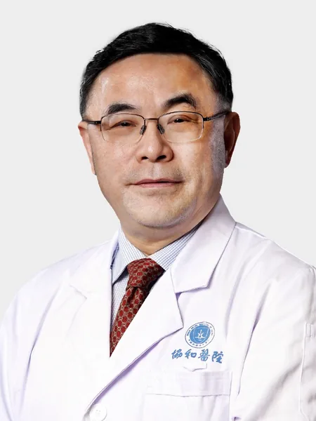 伍钢官方资料照片